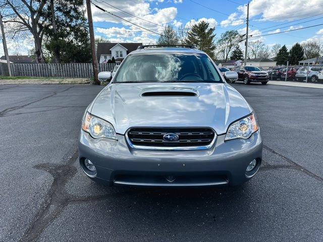 Used 2007 Subaru Outback 2.5XT Limited image 2