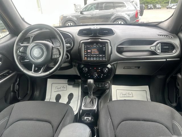 Used 2022 Jeep Renegade Altitude w/ Convenience Group AWD/4WD image 17