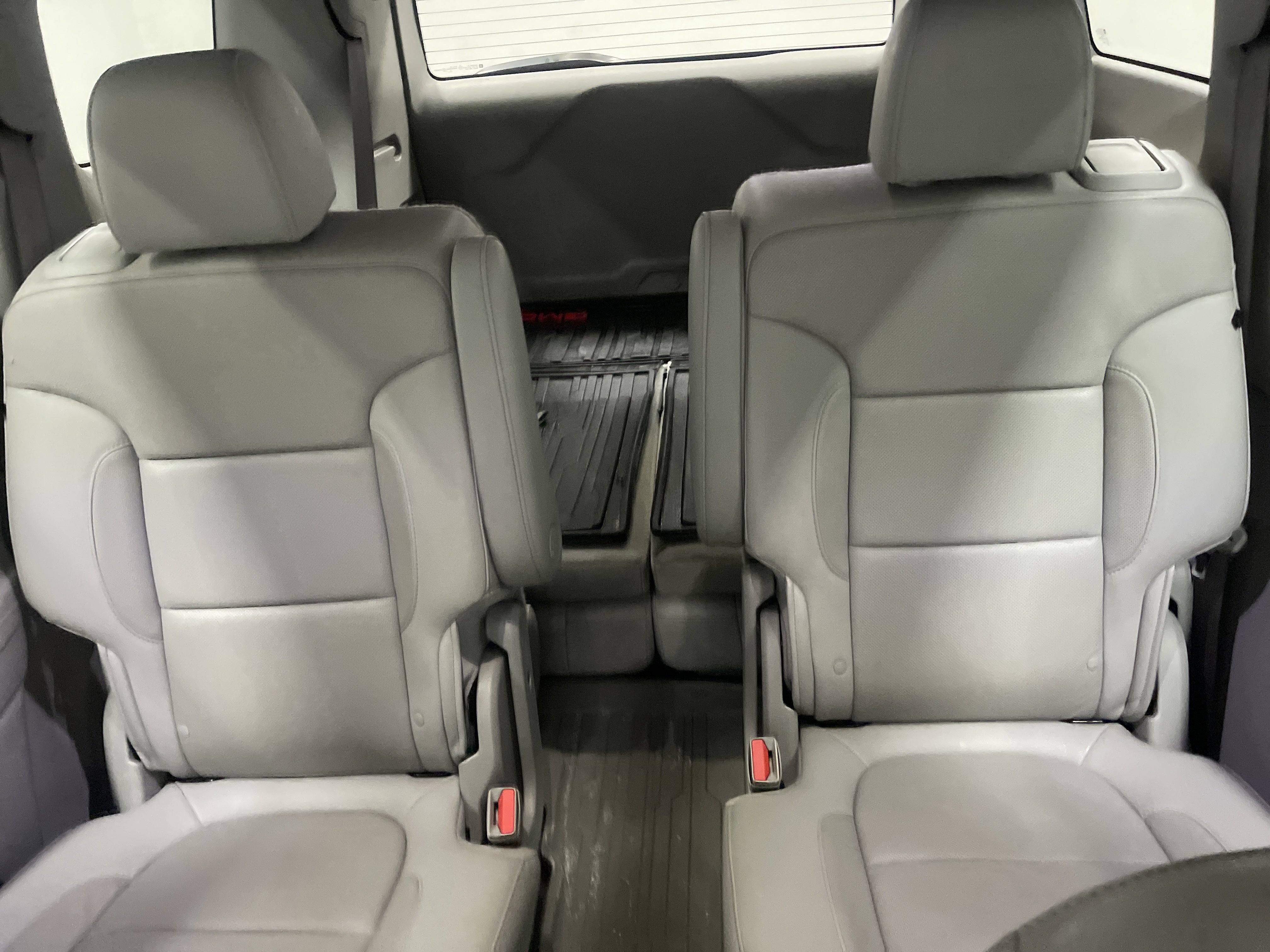 Used 2020 GMC Acadia SLT w/ LPO, Floor Liner Package image 11