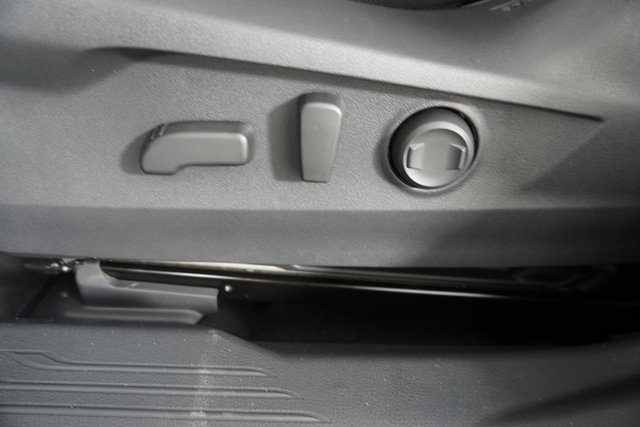 New 2025 Subaru Outback Premium image 11