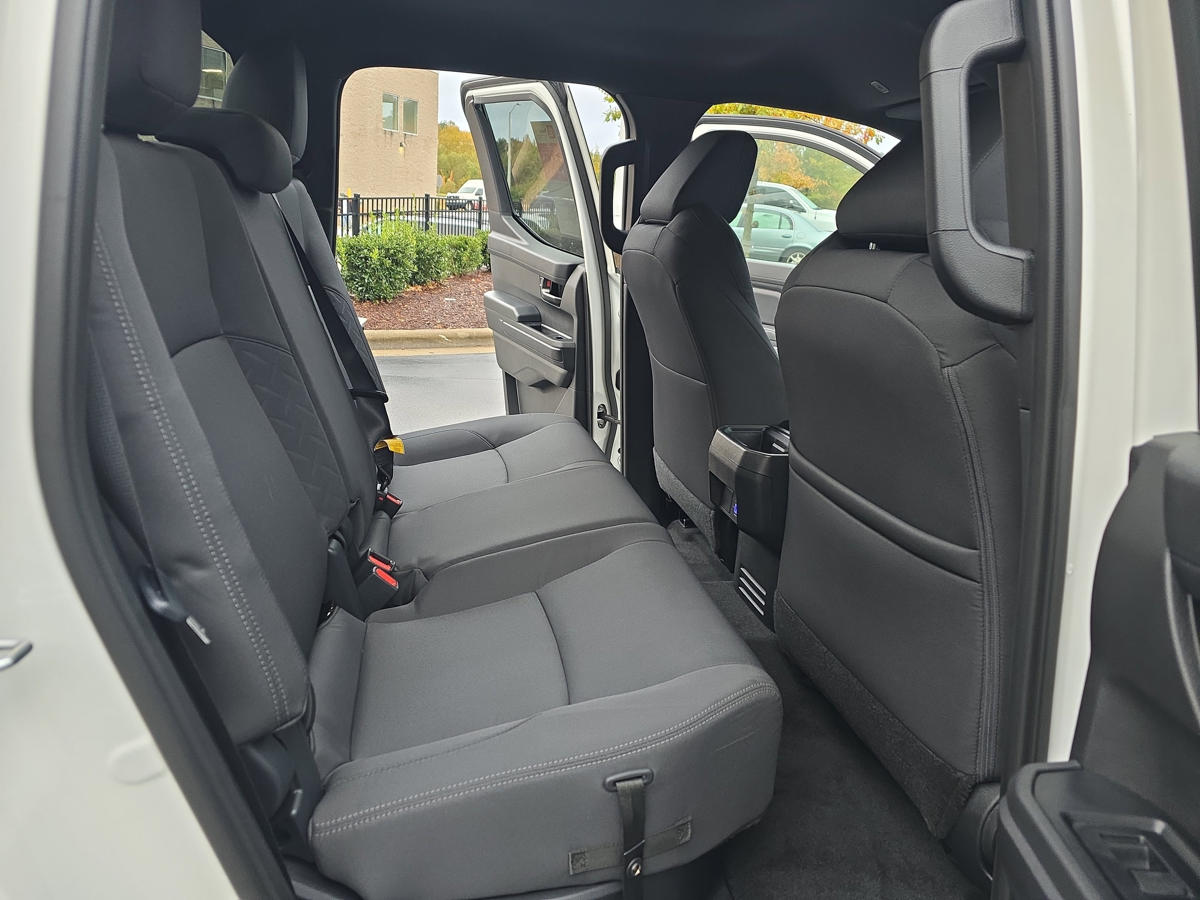 Used 2025 Toyota Tacoma SR5 image 11