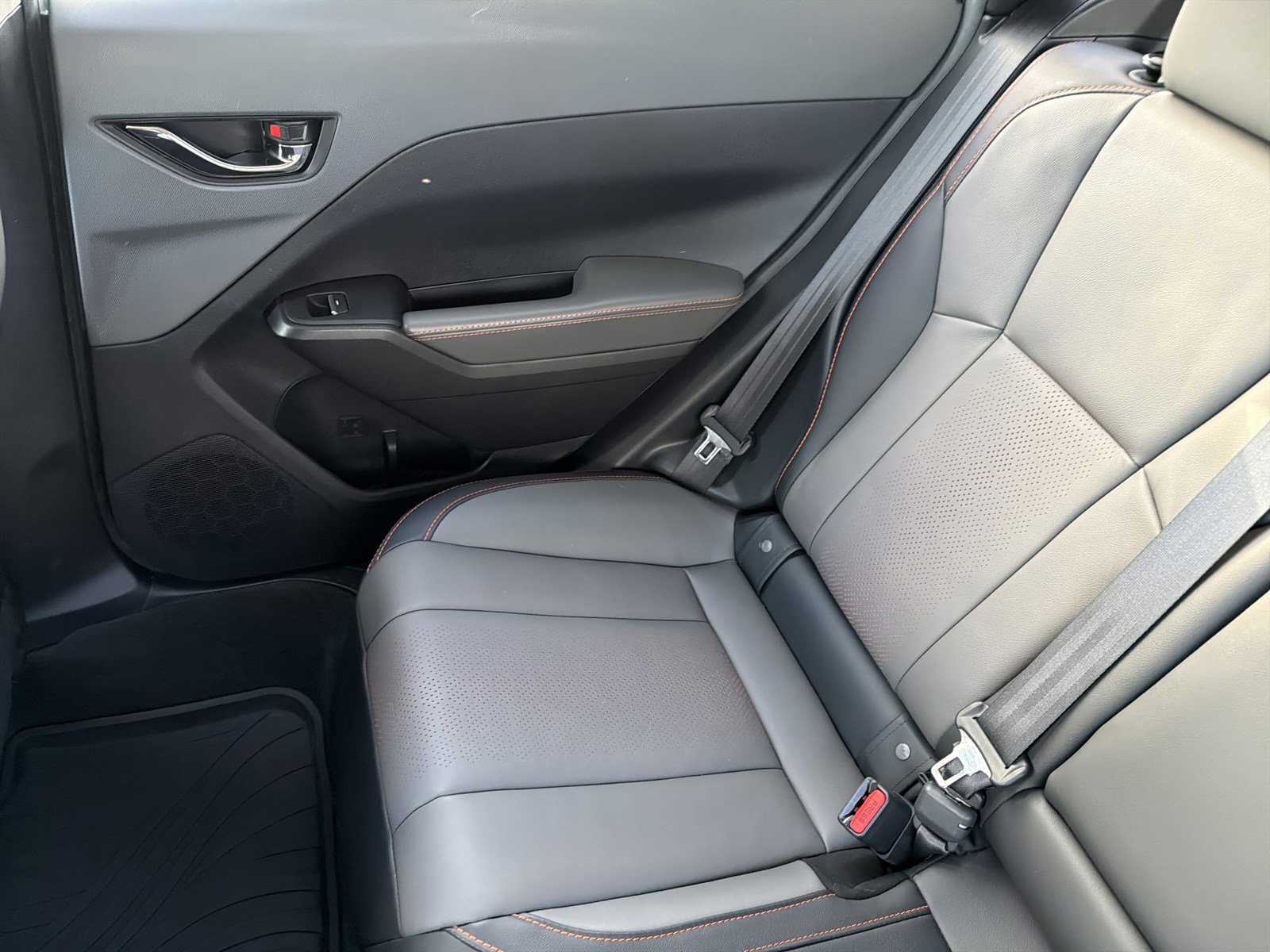 Certified 2025 Subaru Crosstrek 2.5i Limited w/ Crosstrek Mirror Package image 12