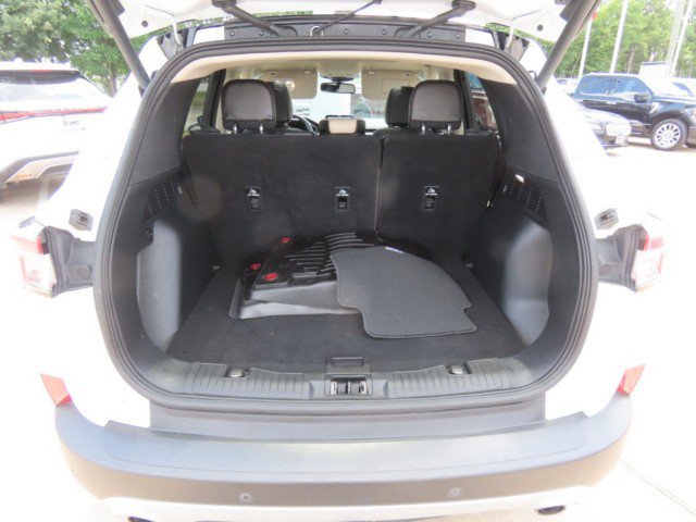 Used 2020 Ford Escape Titanium AWD/4WD image 12