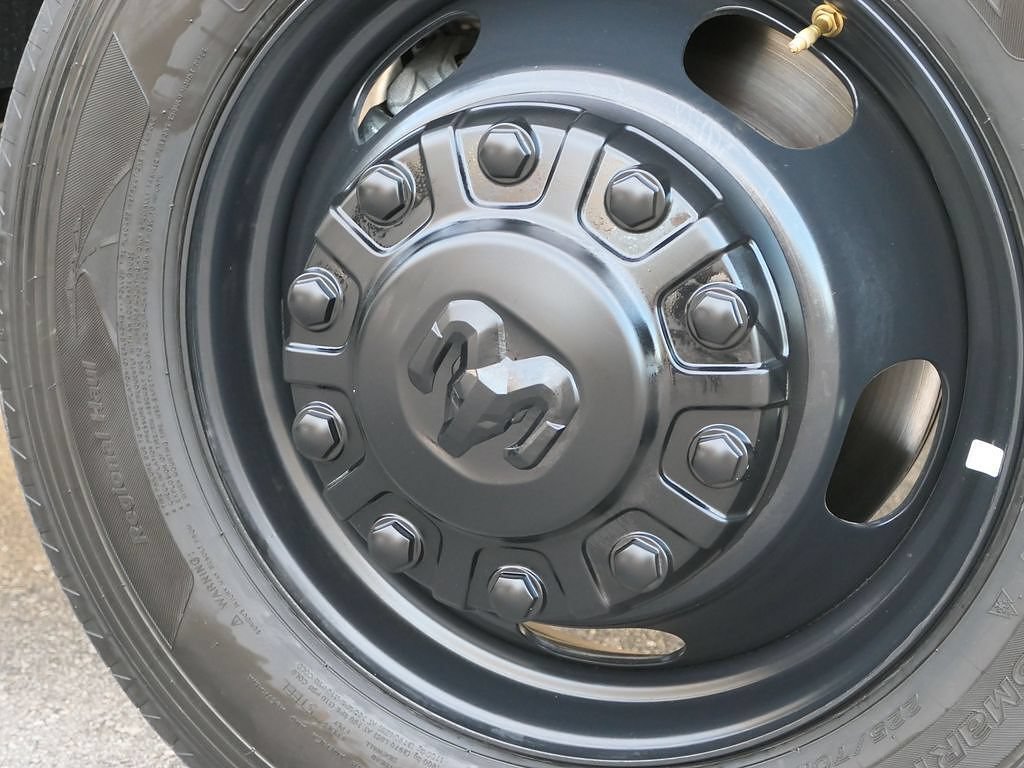 New 2026 RAM 5500 Tradesman AWD/4WD image 31