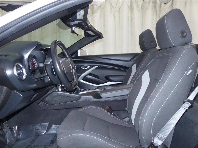 Used 2022 Chevrolet Camaro LT w/ Technology Package RWD image 23