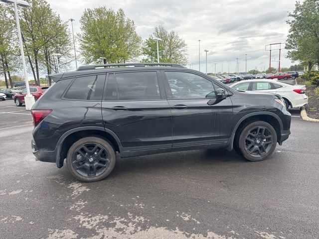 Used 2024 Honda Passport Black Edition image 9