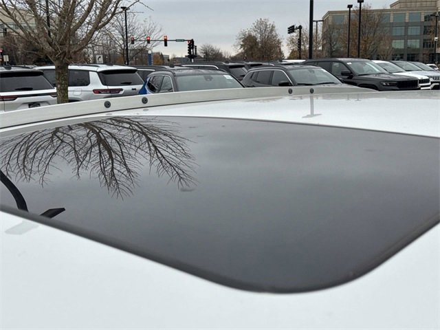 Used 2020 Honda CR-V Touring image 11