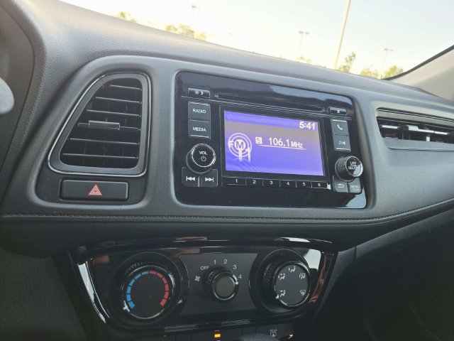 Used 2019 Honda HR-V LX image 20