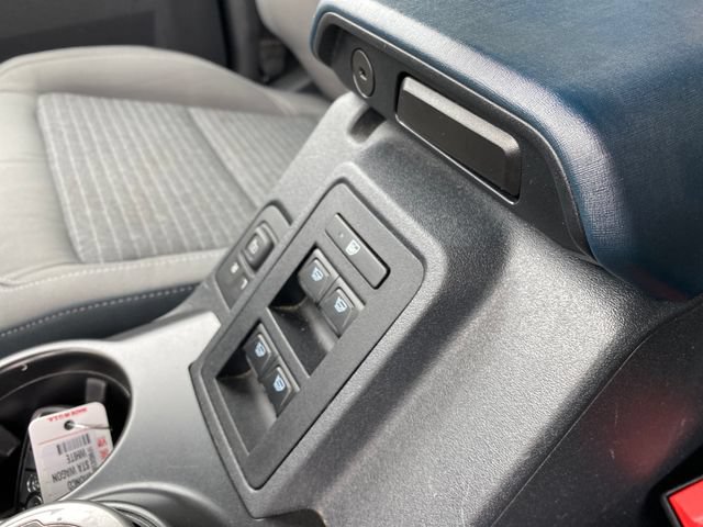 Used 2022 Ford Bronco Outer Banks AWD/4WD image 15