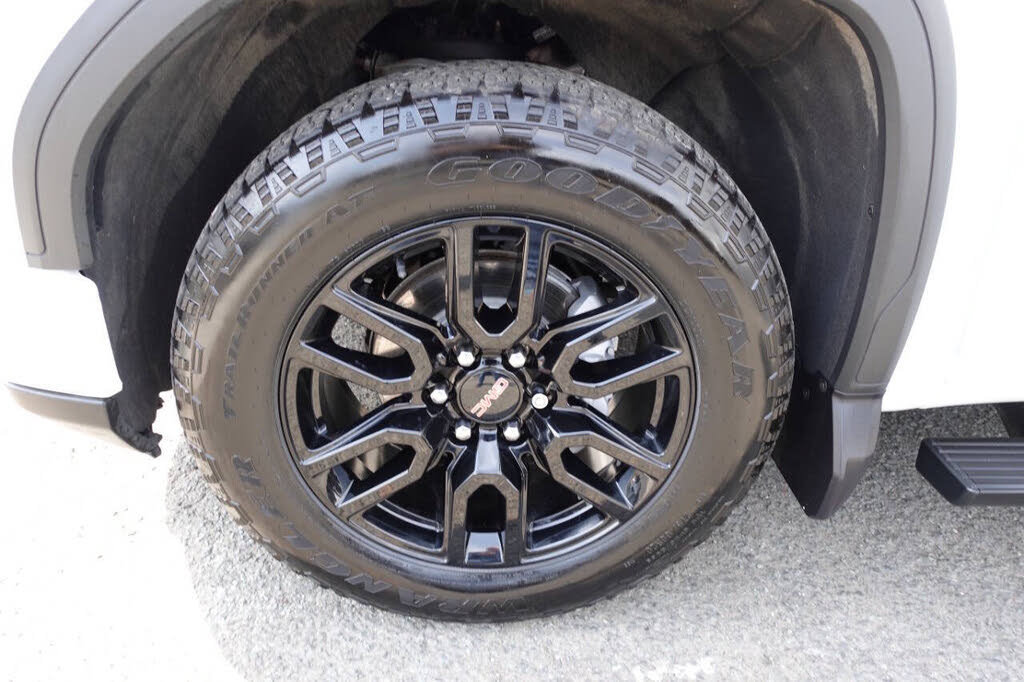 Used 2023 GMC Sierra 1500 Pro w/ Graphite Edition AWD/4WD image 55