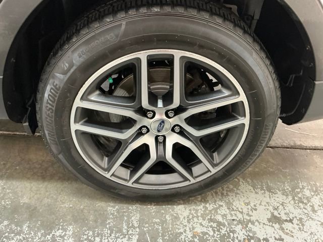 Used 2017 Ford Explorer Sport AWD/4WD image 10