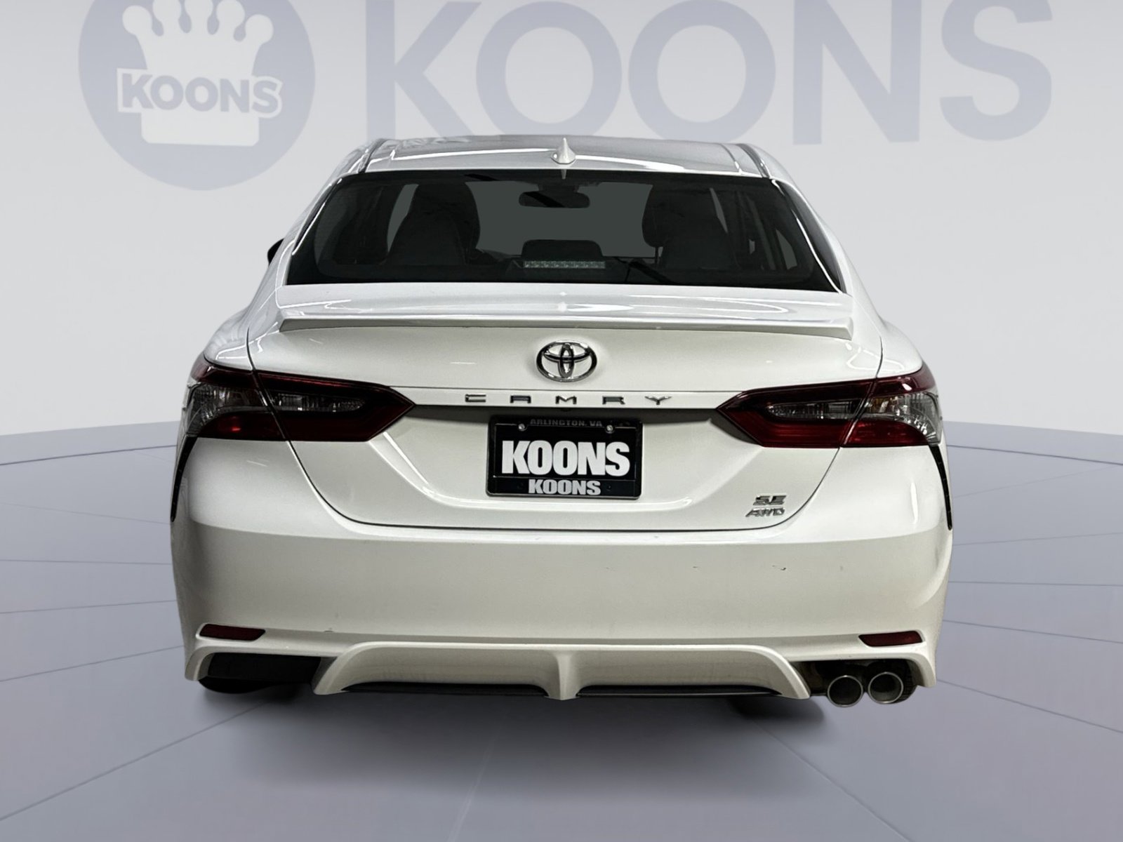 Used 2024 Toyota Camry SE w/ Cold Weather Package image 11