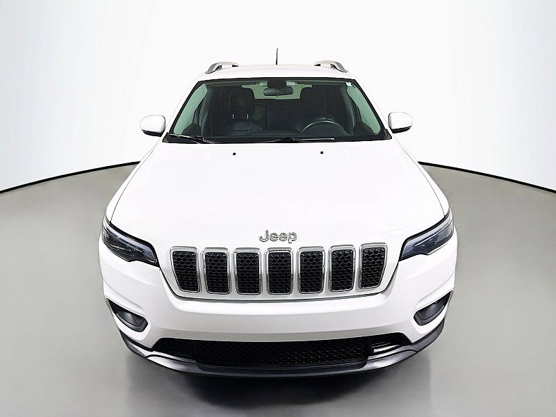 Used 2019 Jeep Cherokee Latitude Plus w/ Cold Weather Group image 2