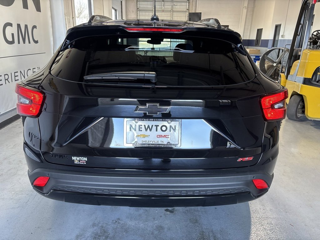 New 2026 Chevrolet Trax RS w/ Driver Confidence Package image 31