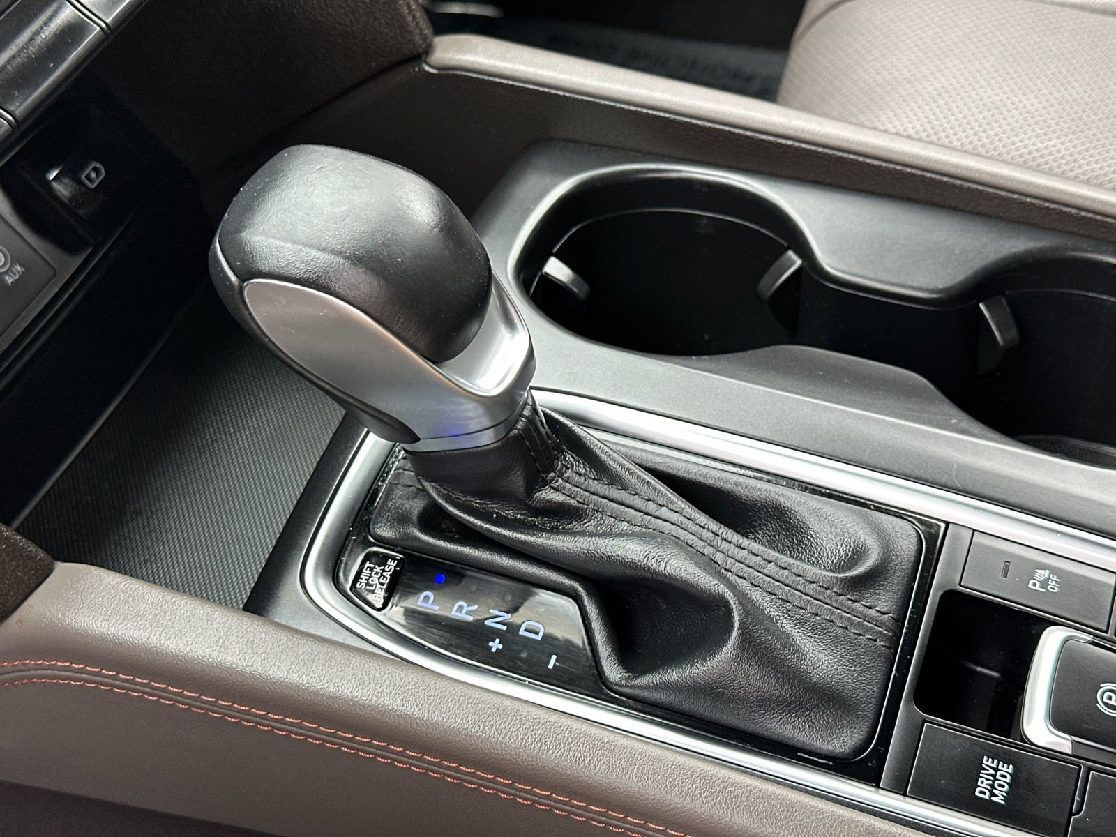 Used 2019 Hyundai Santa Fe Limited FWD image 35
