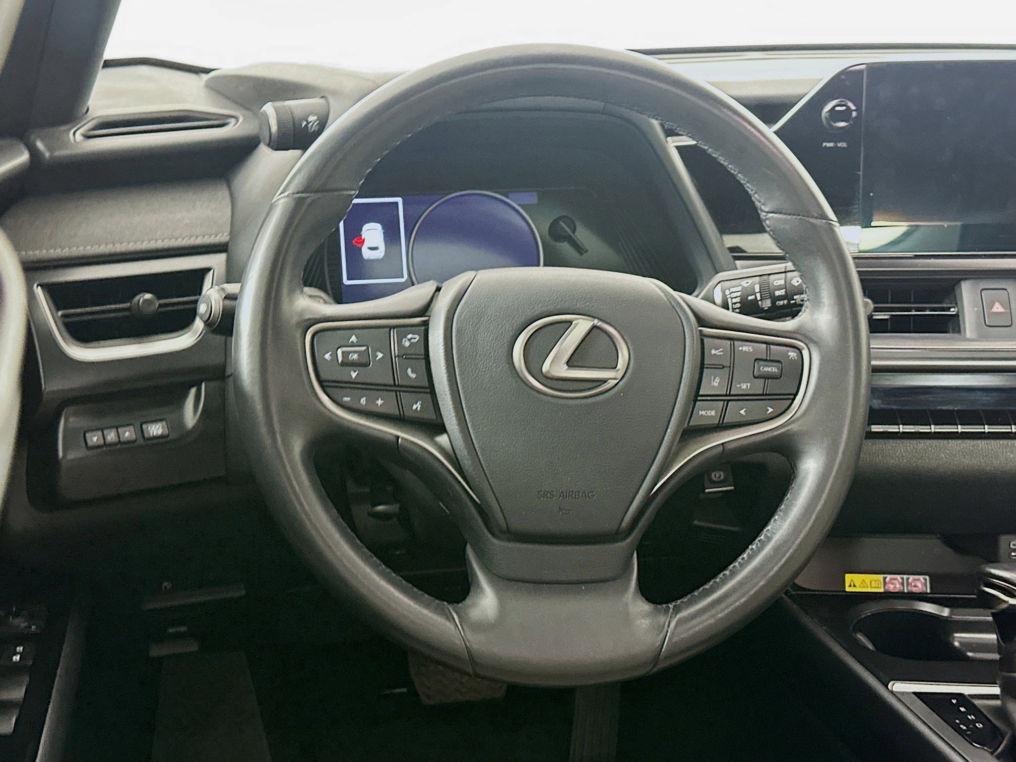 Used 2023 Lexus UX 250h FWD image 17