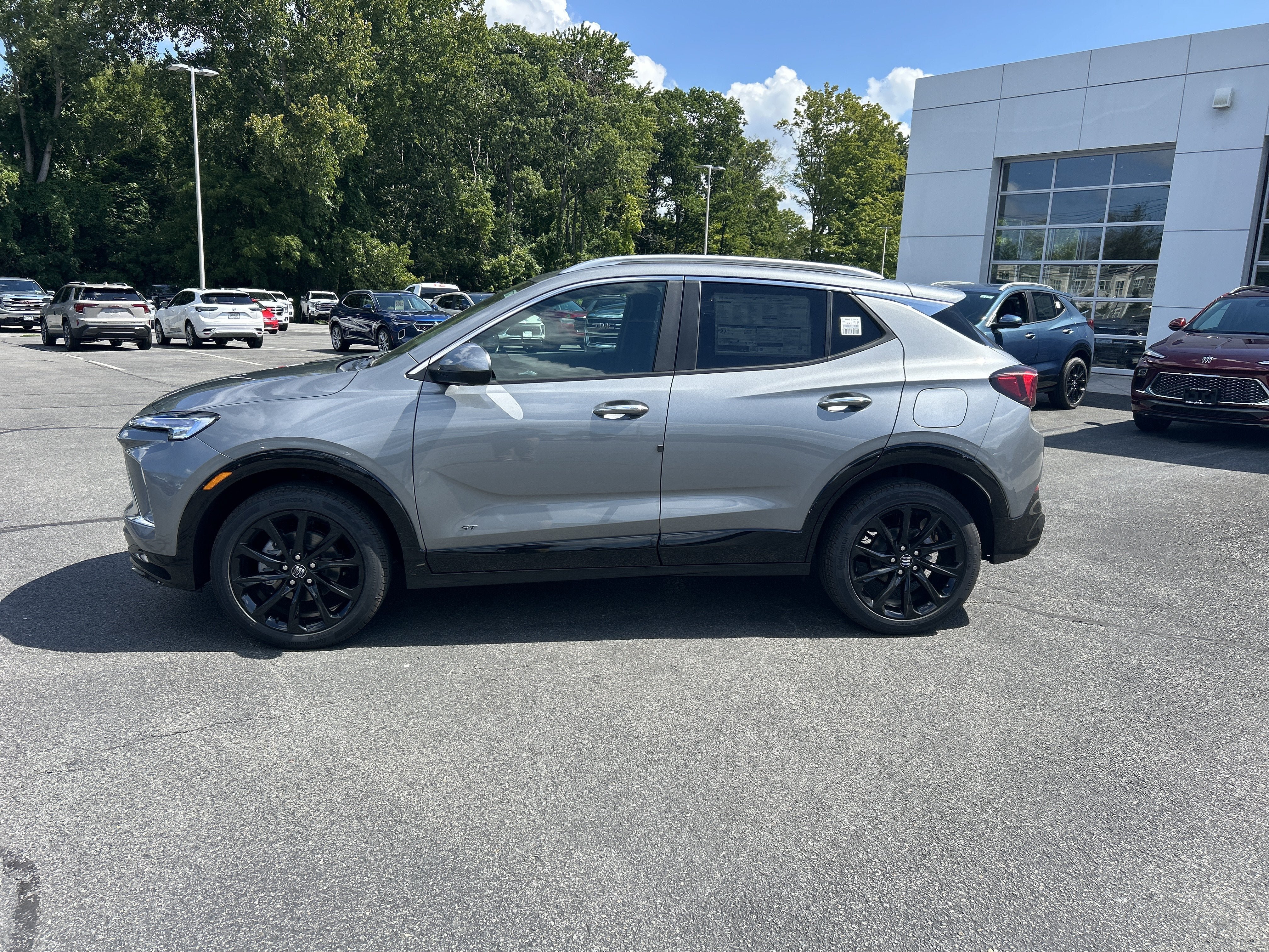 New 2026 Buick Encore GX Sport Touring w/ Advanced Technology Package AWD/4WD image 2