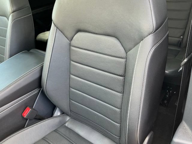 Certified 2025 Volkswagen Atlas SEL AWD/4WD image 15