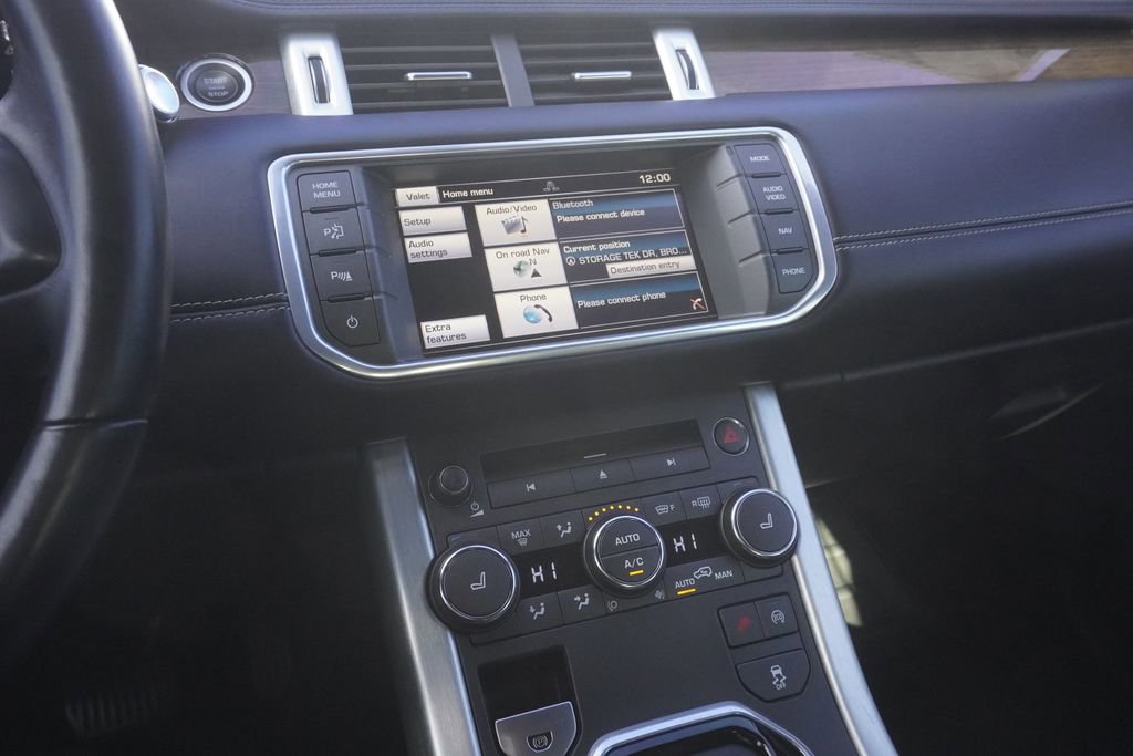 Used 2014 Land Rover Range Rover Evoque Prestige image 15