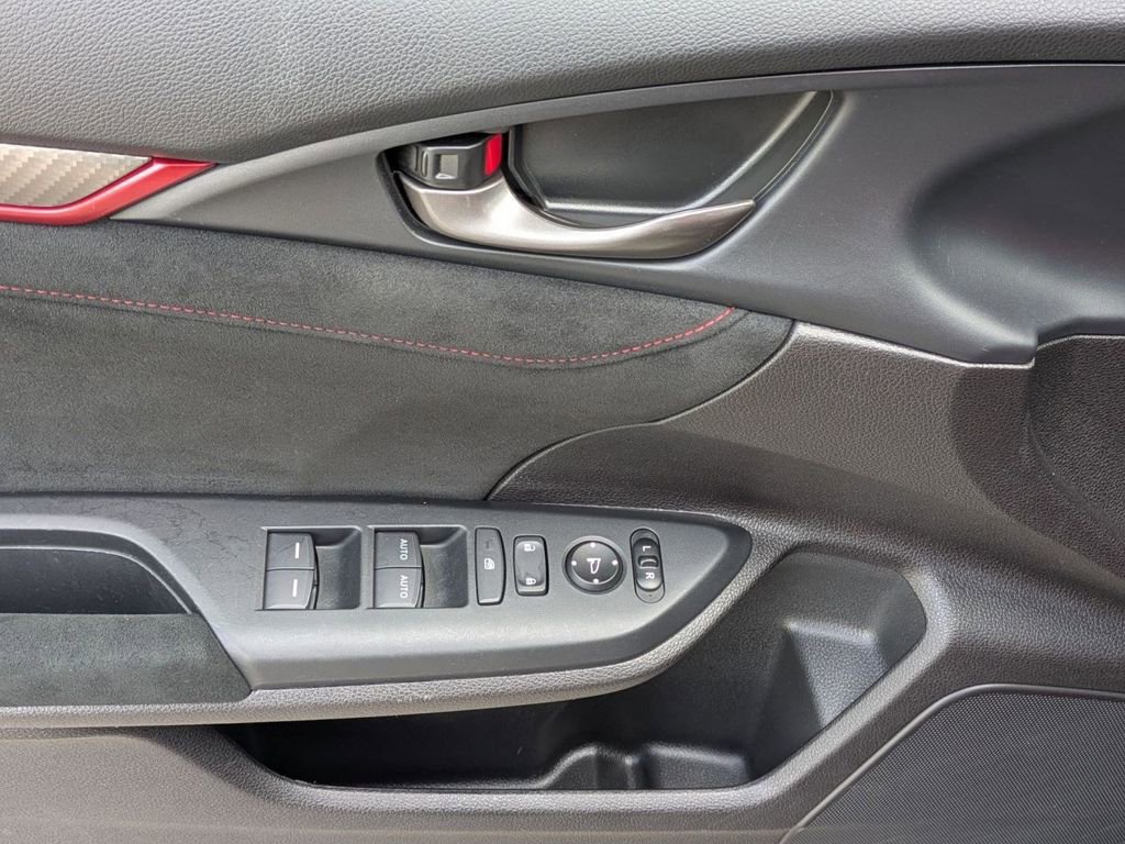 Certified 2021 Honda Civic Type R image 5