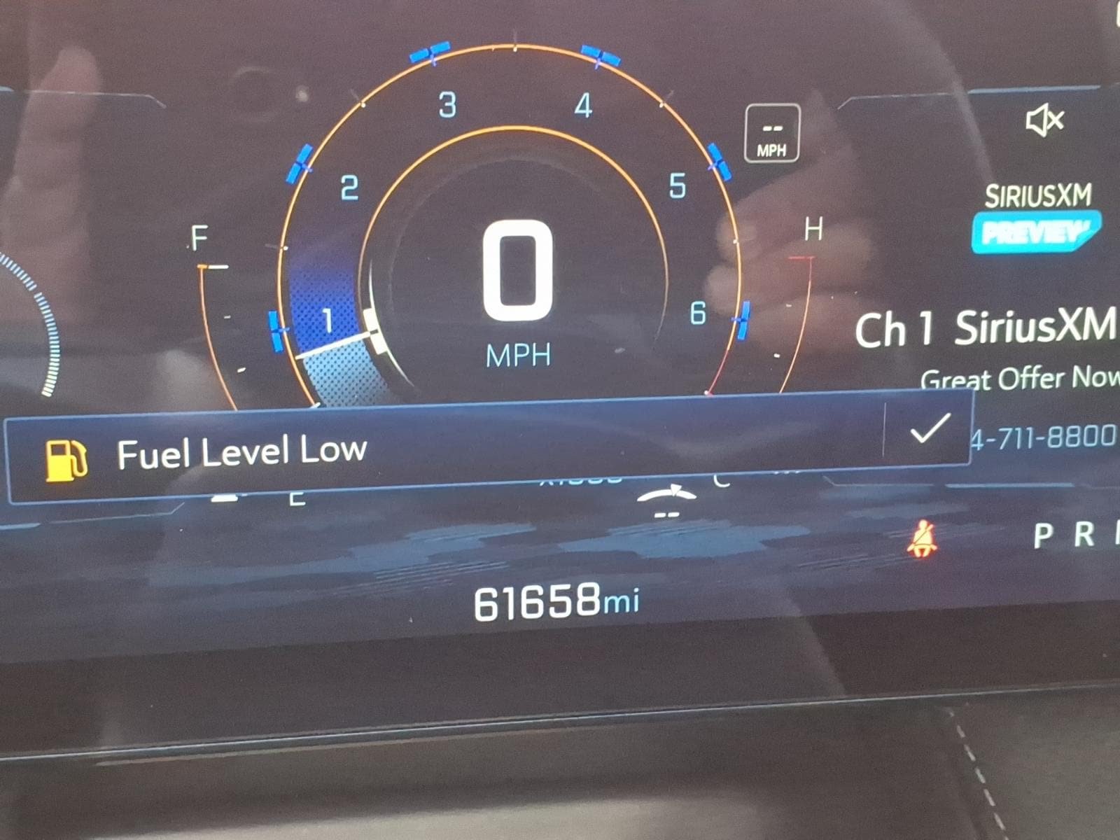 Used 2025 Chevrolet Equinox LT w/ Convenience Package II FWD image 16