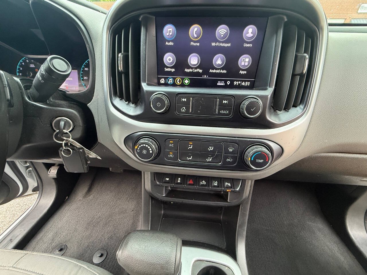 Used 2020 Chevrolet Colorado LT w/ Safety Package RWD image 26