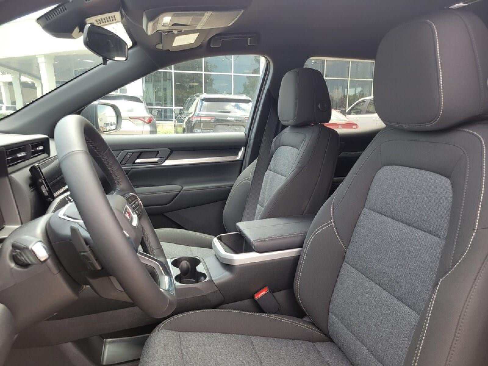 New 2027 GMC Terrain Elevation w/ Black Edition FWD image 12
