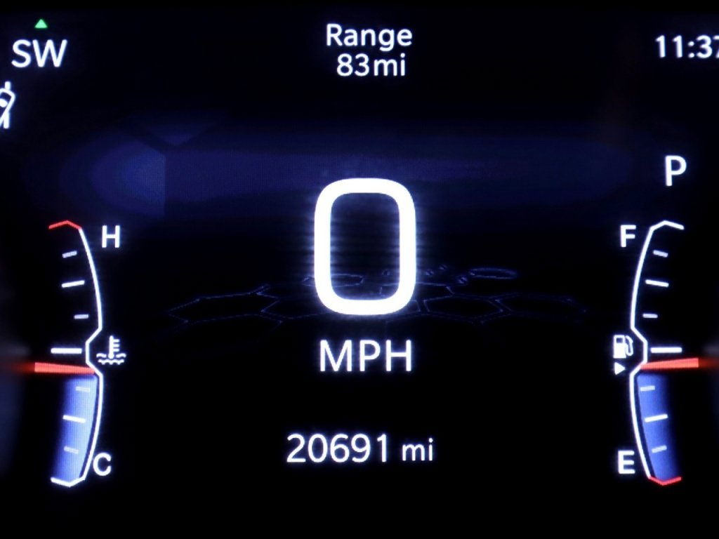 Used 2025 Jeep Compass Latitude w/ Altitude Special Edition AWD/4WD image 14