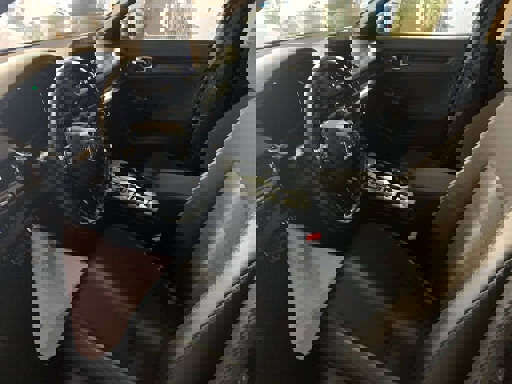 Used 2023 Honda Civic Sport image 13