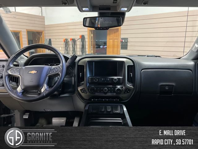 Used 2018 Chevrolet Silverado 1500 High Country image 12