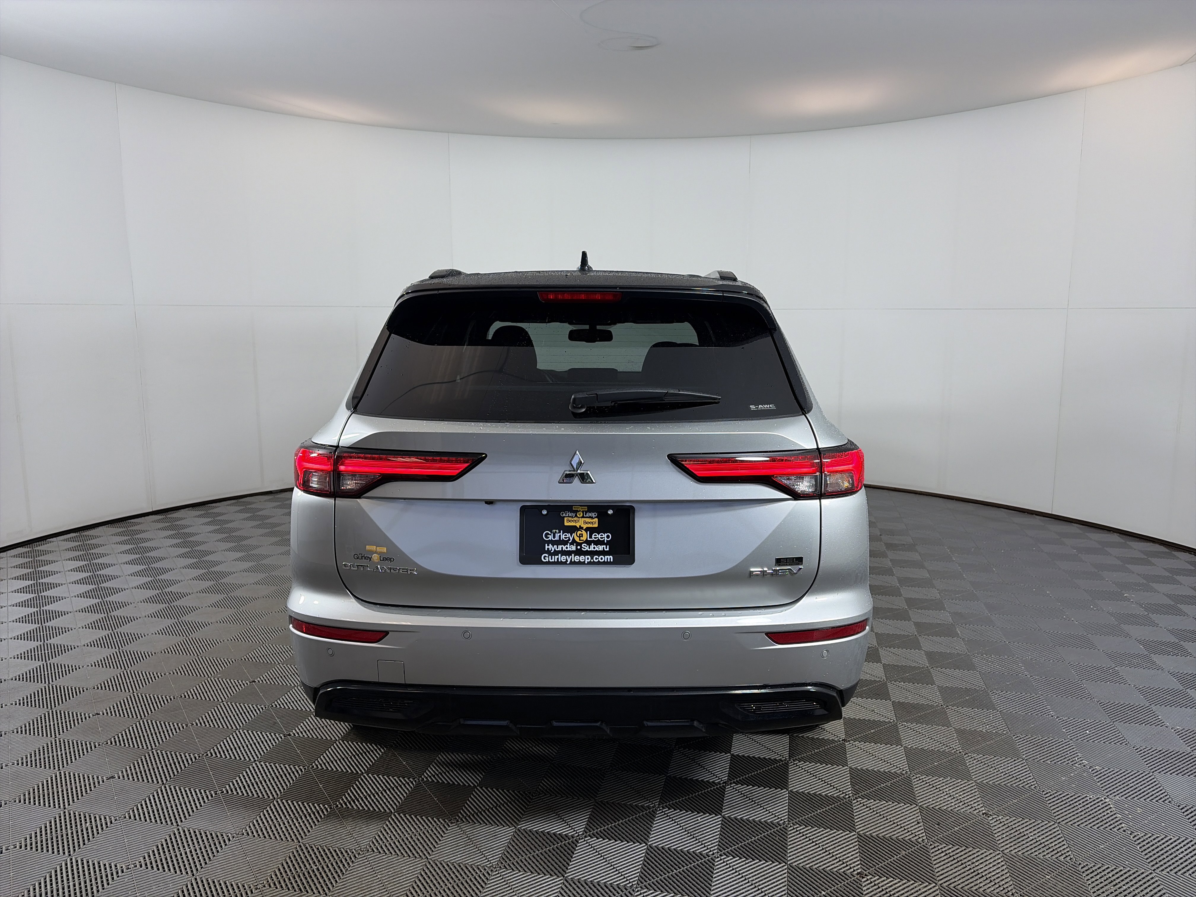 Used 2025 Mitsubishi Outlander SEL image 18