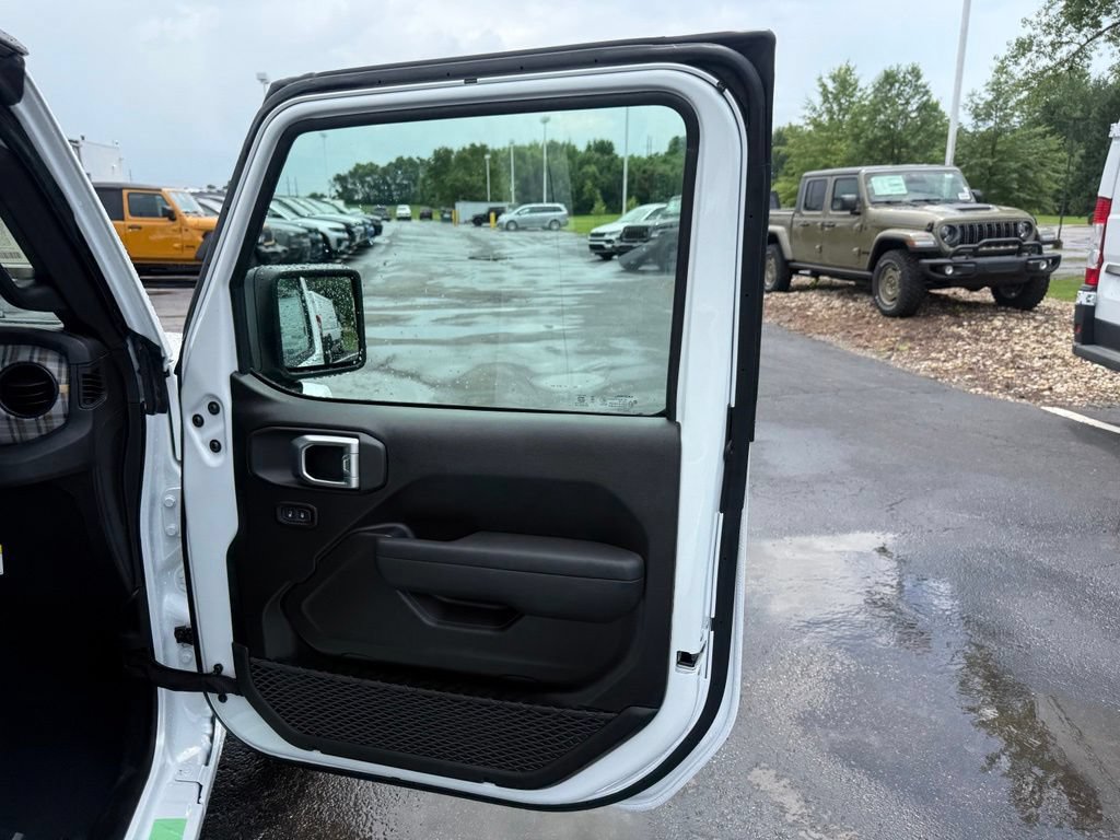 New 2026 Jeep Wrangler Unlimited Sport AWD/4WD image 58