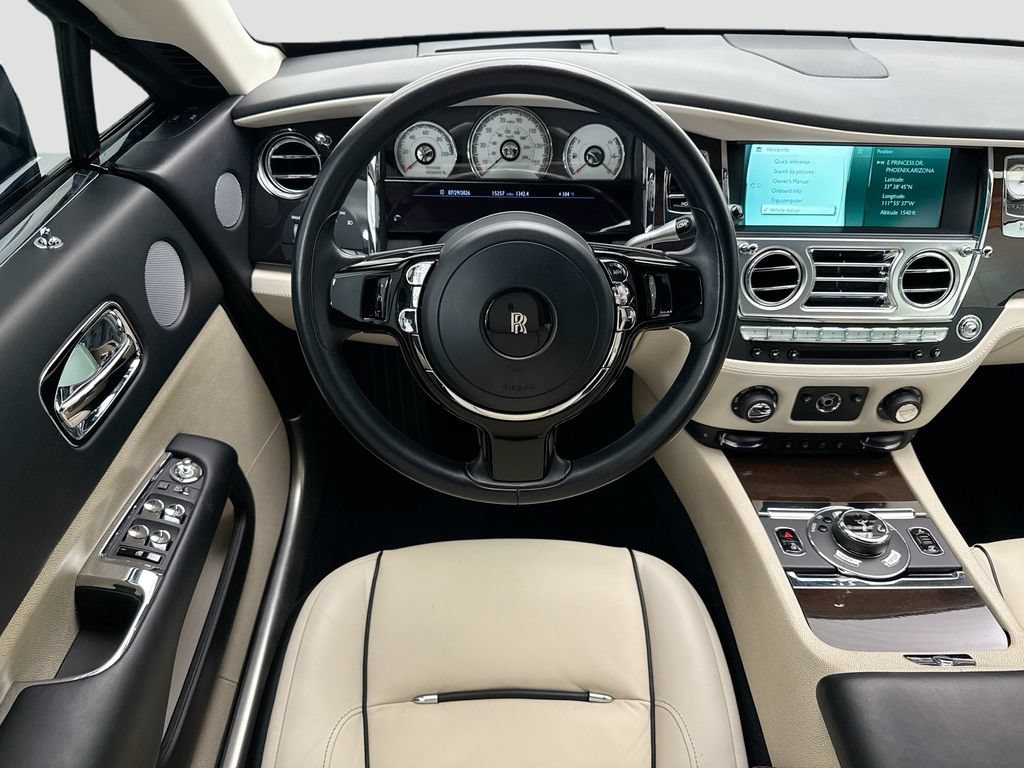 Used 2016 Rolls-Royce Wraith RWD image 10
