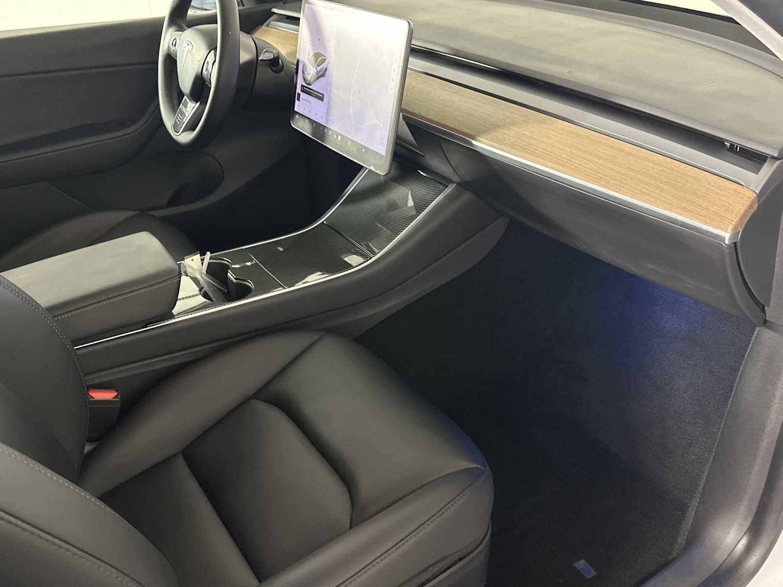 Used 2021 Tesla Model Y Long Range AWD/4WD image 16