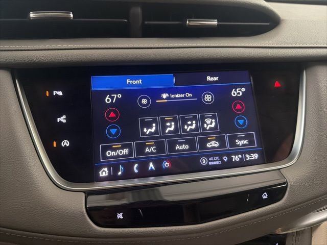 Used 2023 Cadillac XT5 Premium Luxury w/ Technology Package image 33