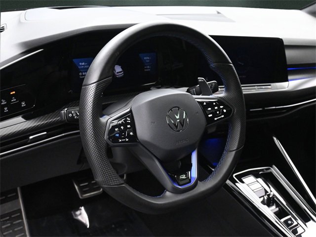 Used 2024 Volkswagen Golf R image 23