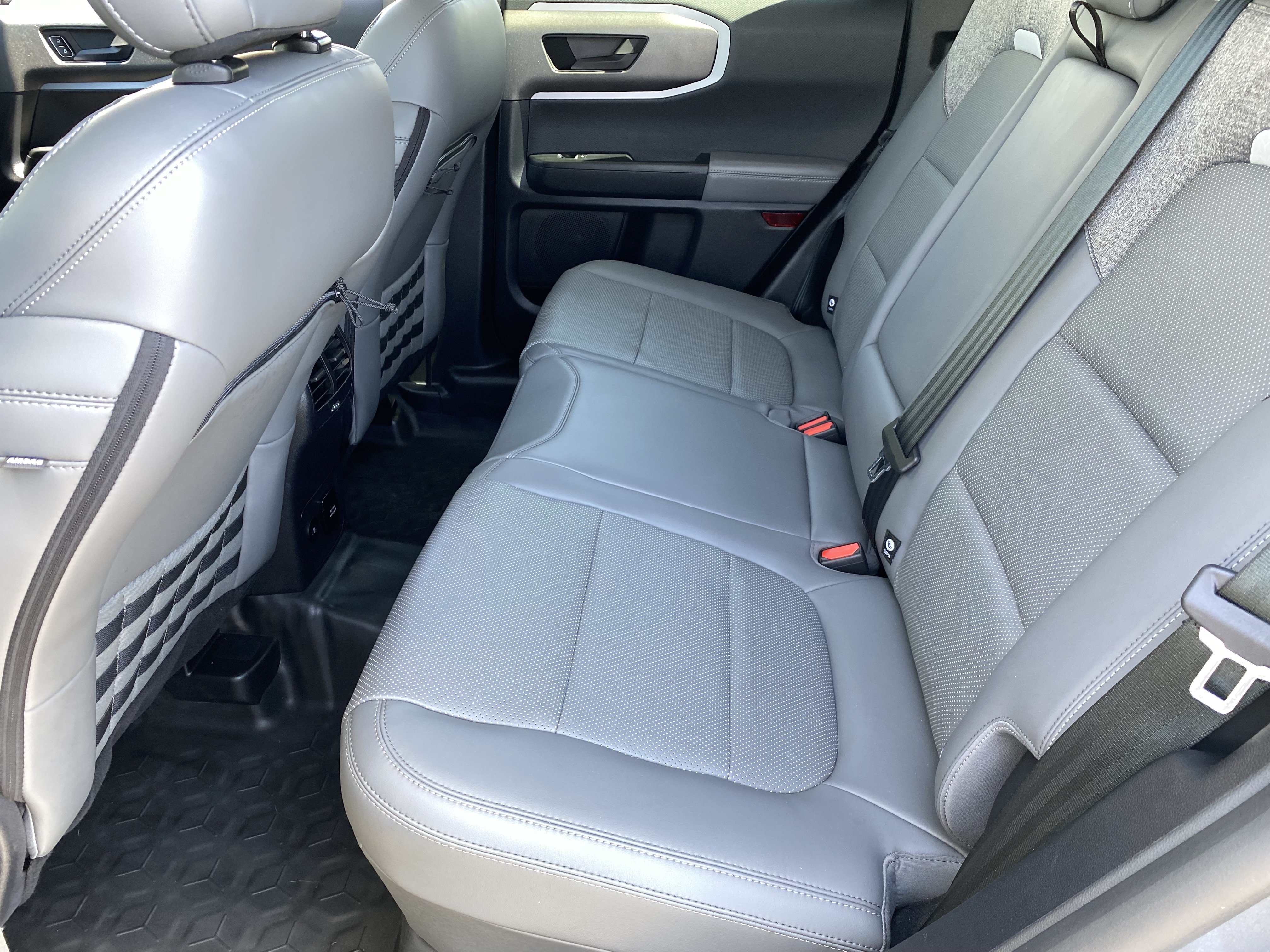Used 2025 Ford Bronco Sport Badlands AWD/4WD image 15