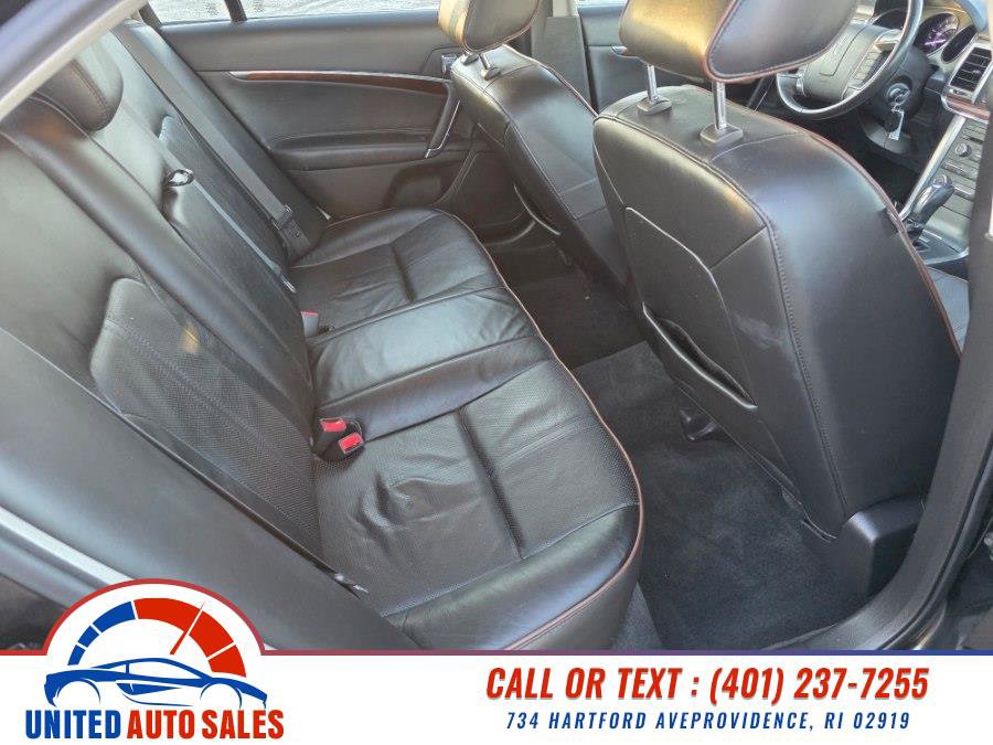 Used 2011 Lincoln MKZ image 11