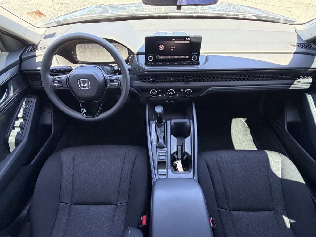 Used 2025 Honda Accord LX image 13