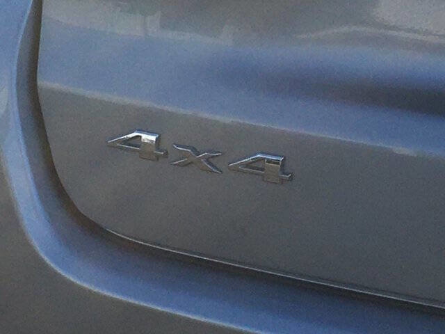 Used 2022 Jeep Compass Limited image 9