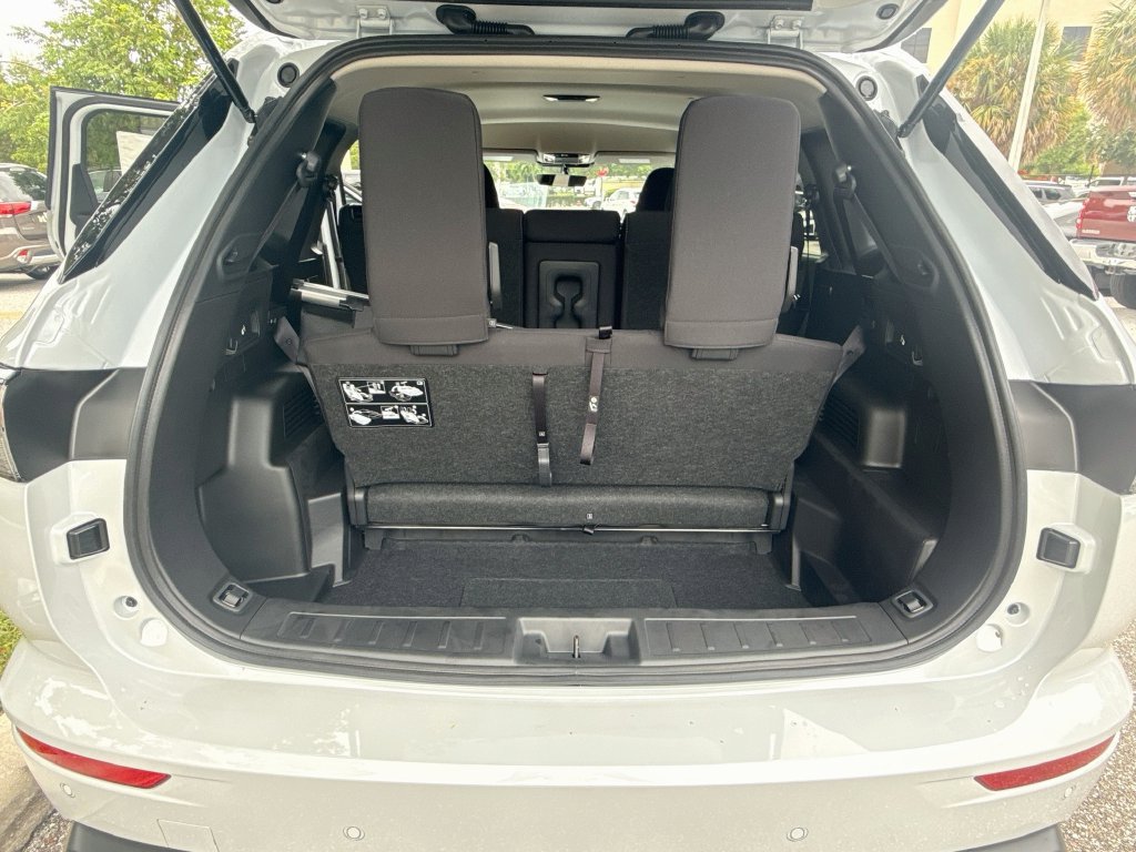 New 2026 Mitsubishi Outlander ES FWD image 28