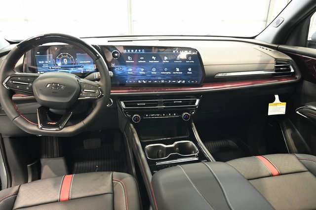 New 2026 Chevrolet Traverse RS w/ LPO, Floor Liner Package image 13