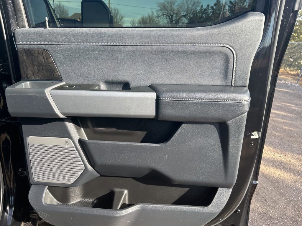 Used 2024 Ford F250 Lariat w/ Lariat Ultimate Package image 34