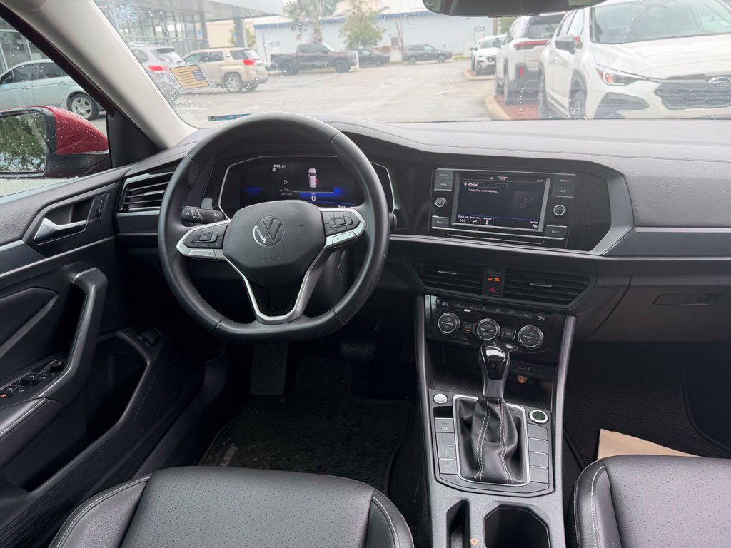 Used 2023 Volkswagen Jetta SE FWD image 20