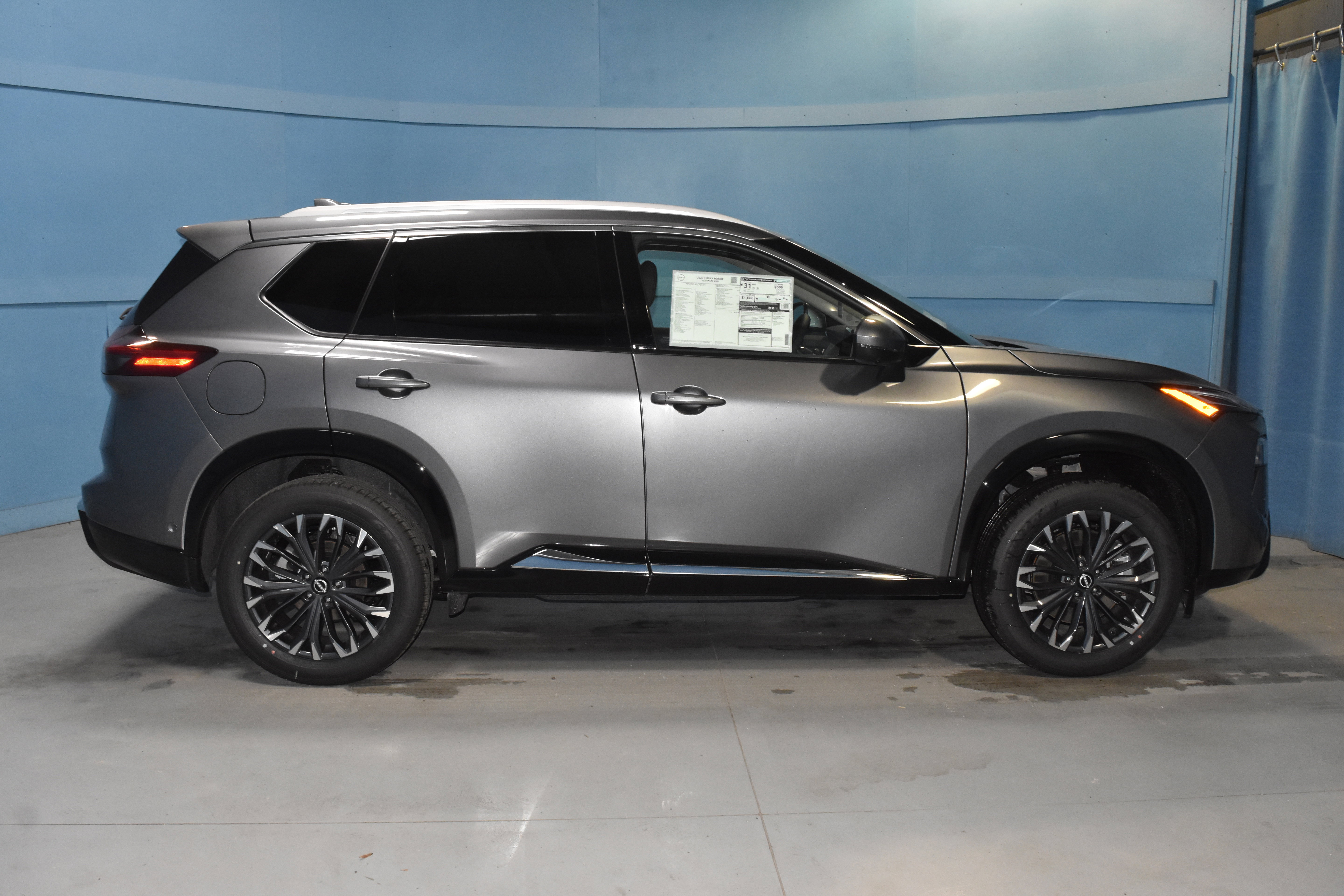 New 2026 Nissan Rogue Platinum w/ Tech Package AWD/4WD image 21