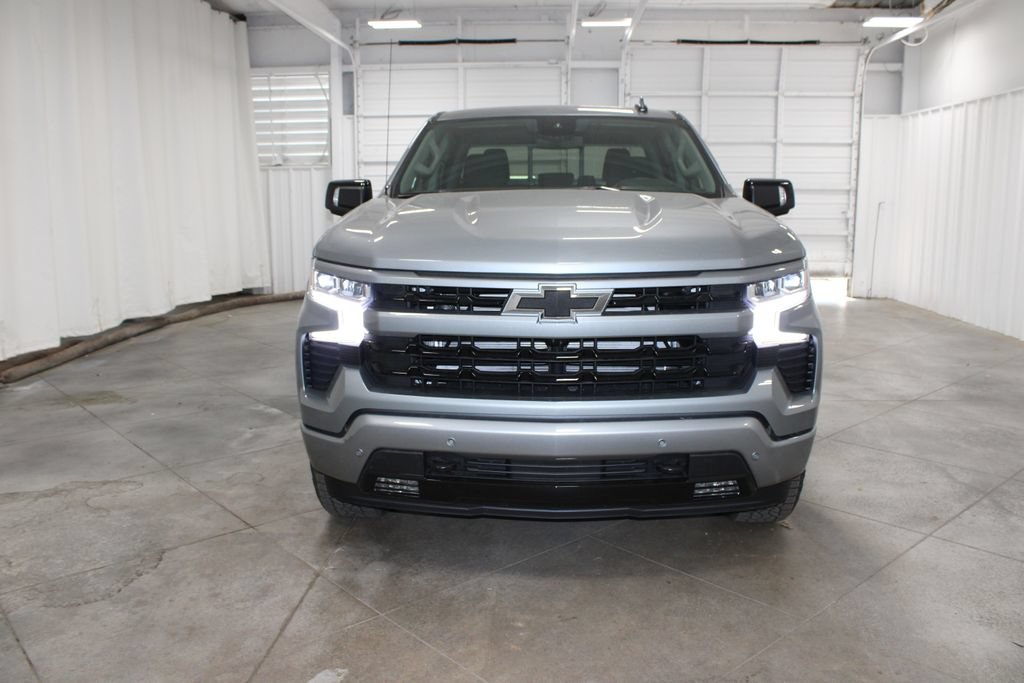 New 2026 Chevrolet Silverado 1500 RST w/ RST Select Package AWD/4WD image 3