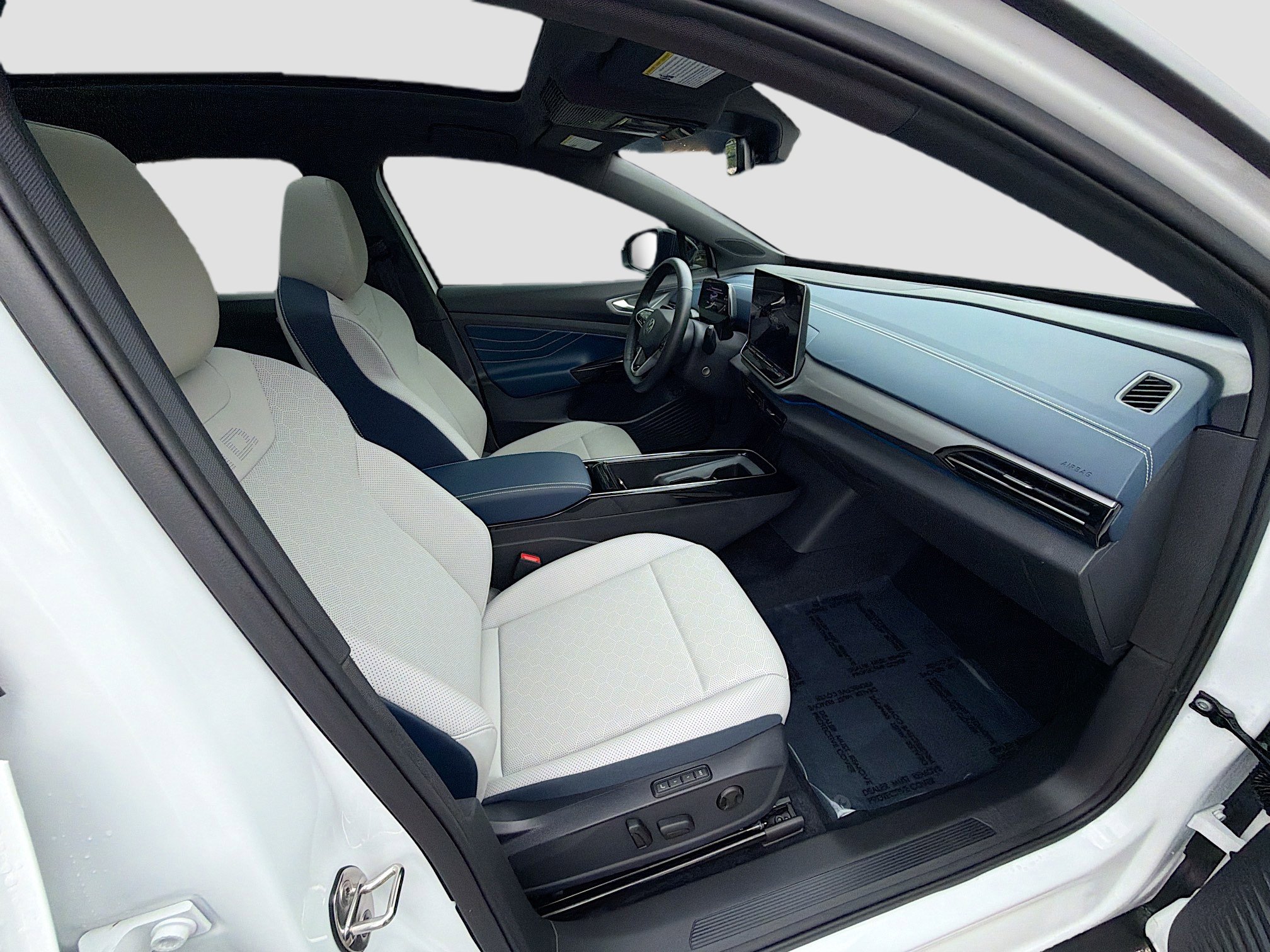 Certified 2025 Volkswagen ID.4 Pro S w/ ID.4 Black Package image 32