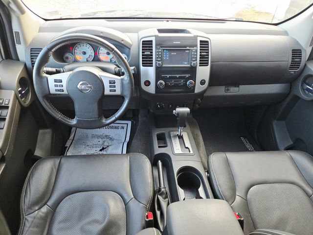 Used 2013 Nissan Xterra PRO-4X w/ Pro-4x Leather Pkg image 12