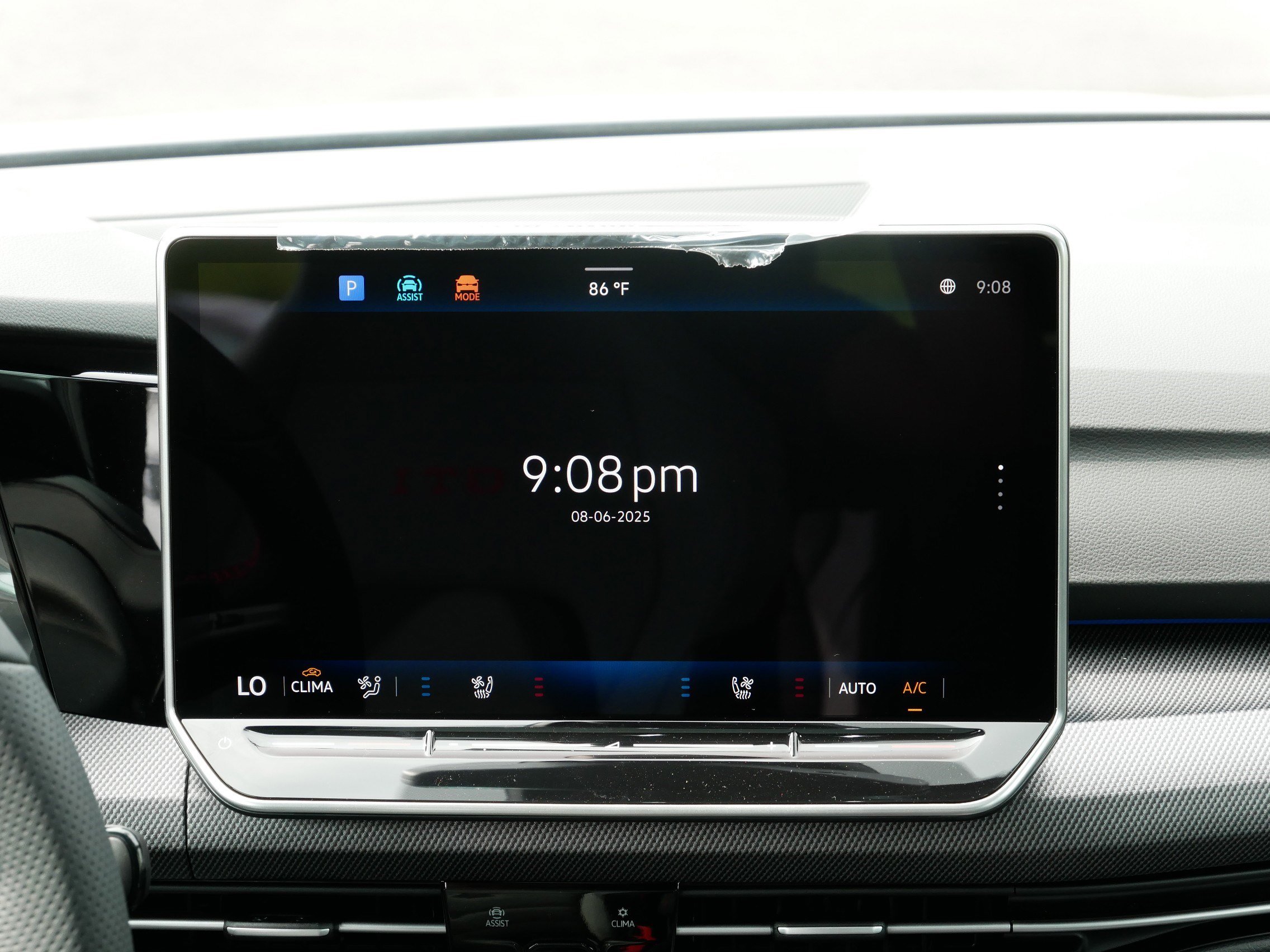 New 2025 Volkswagen GTI SE FWD image 10