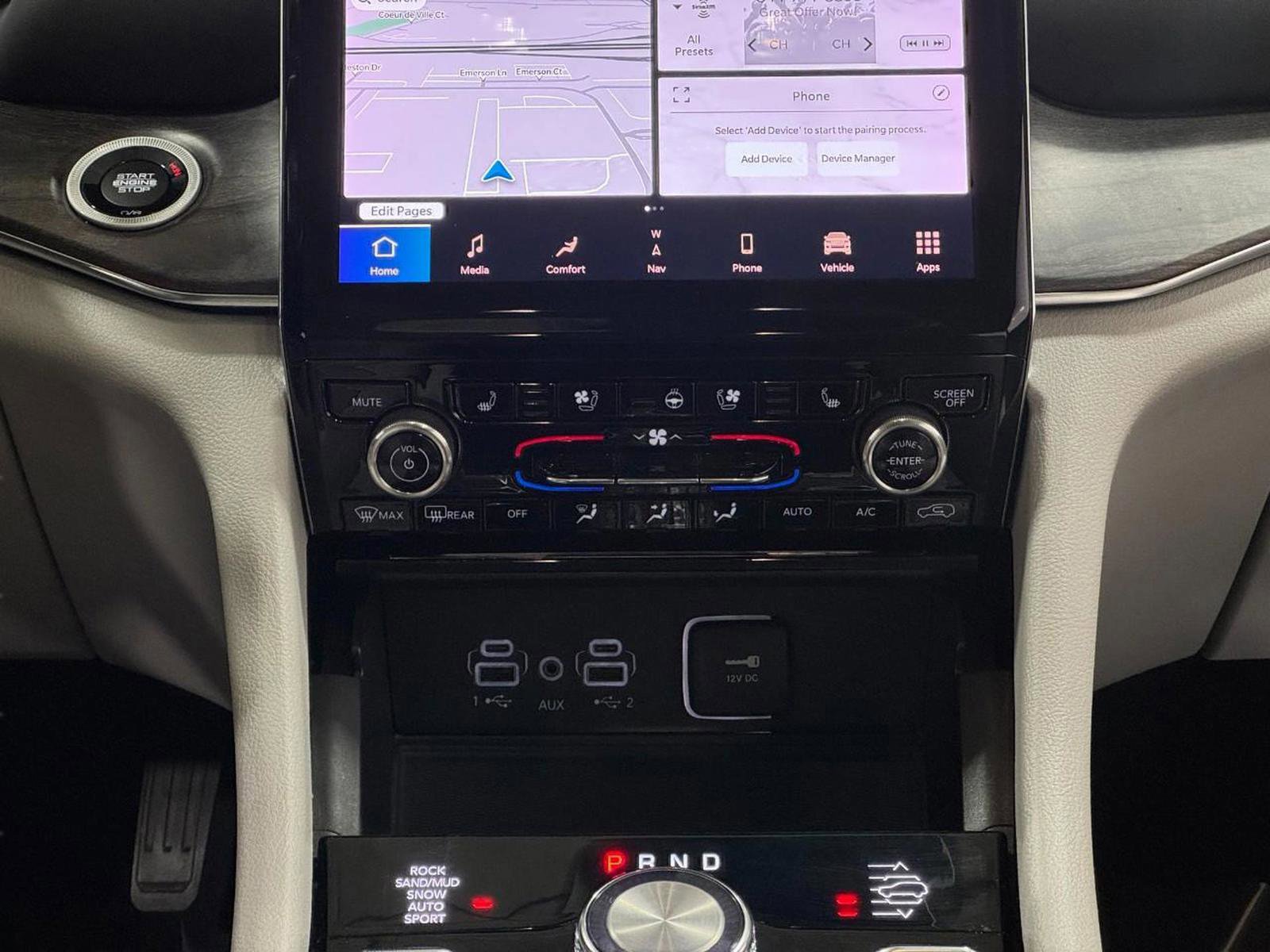 Used 2022 Jeep Grand Cherokee Overland w/ Advanced Protech Group III image 16